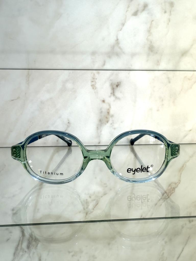 Eyelet